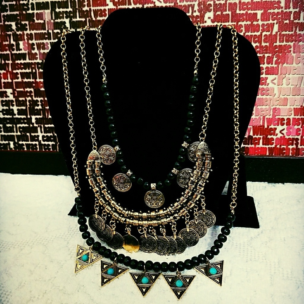 Burnish gold metal statement necklace